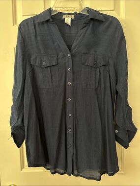 Ivy Ridge NWT Lightweight Navy Button-Up Blouse size L